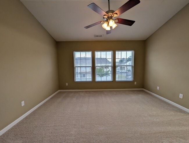 Building Photo - 5122 Brooke Lauren Ln