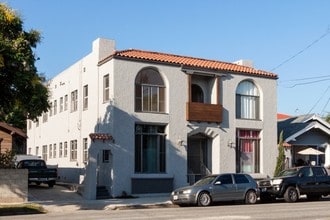 Building Photo - 1115 E Broadway