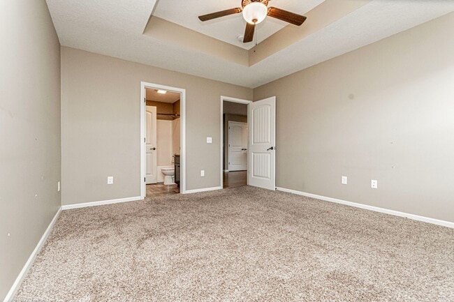 Building Photo - Duplex in Prairie Lakes