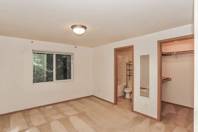 Building Photo - 7606 Berkeley Pl