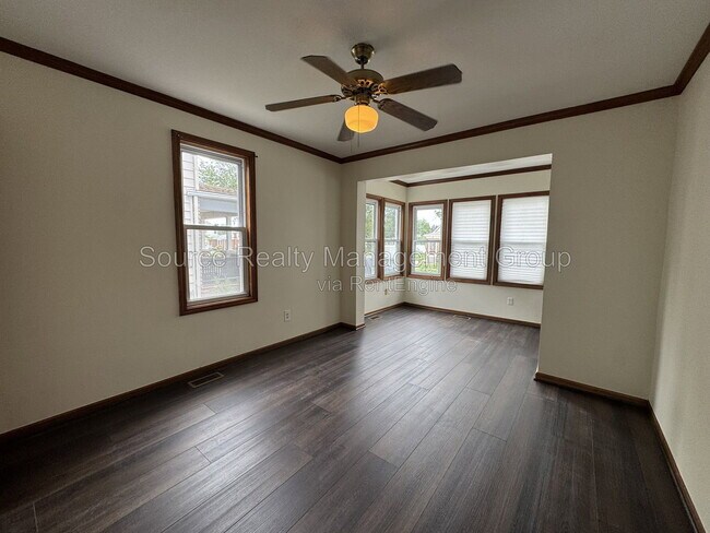 Building Photo - 2451 10th St