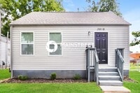 Building Photo - 3 Bedroom Pet-Friendly Home in Louisville, KY with Main Street Renewal
