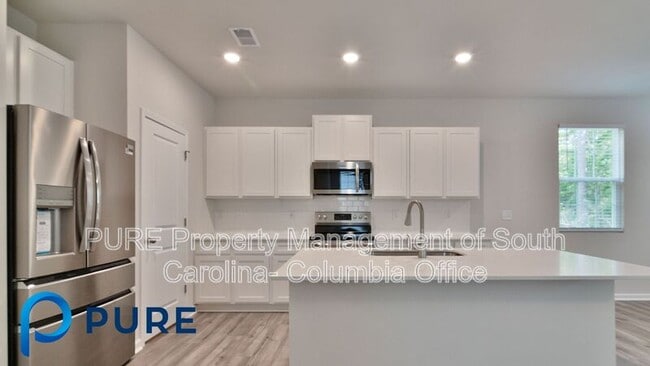 Building Photo - 105 Cart Way