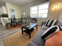 Building Photo - 2635 SW 24th Ave