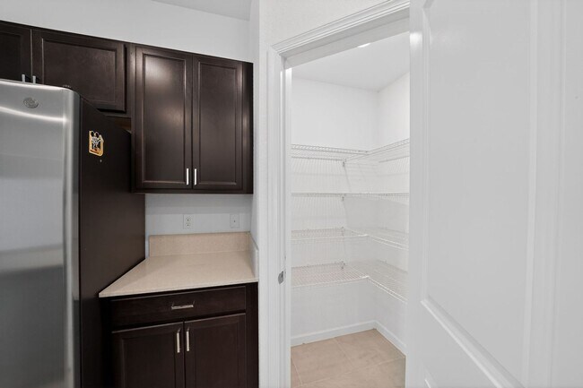 Building Photo - Modern home in Bent Creek Community