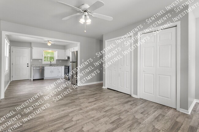 Building Photo - 3 Bedroom 2 Bathroom House Near KU Med