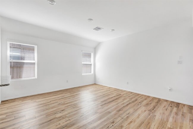 Building Photo - 6220 Arcadia Sound Ln