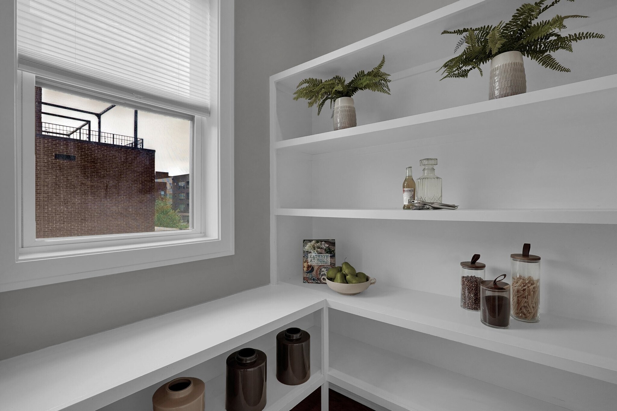 Walk In Pantry - 754 N 6th St