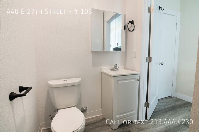 Building Photo - 440 E 27th St