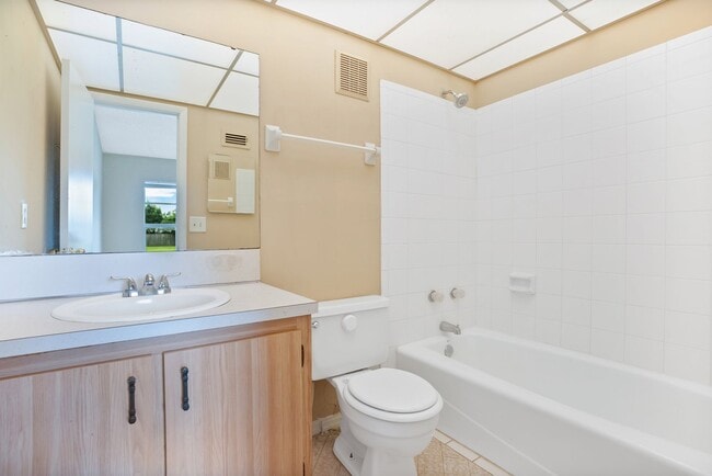 Building Photo - 3121 Yorych Ln