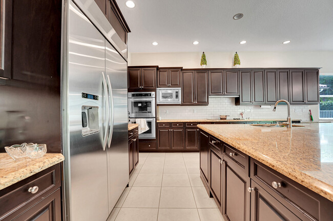 Building Photo - 9485 McAneeny Ct