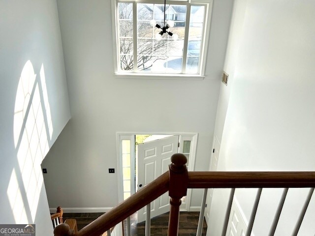 Building Photo - 3320 Northcliff Dr