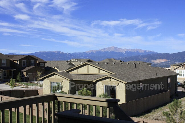 Building Photo - 9920 Paonia Park Pl