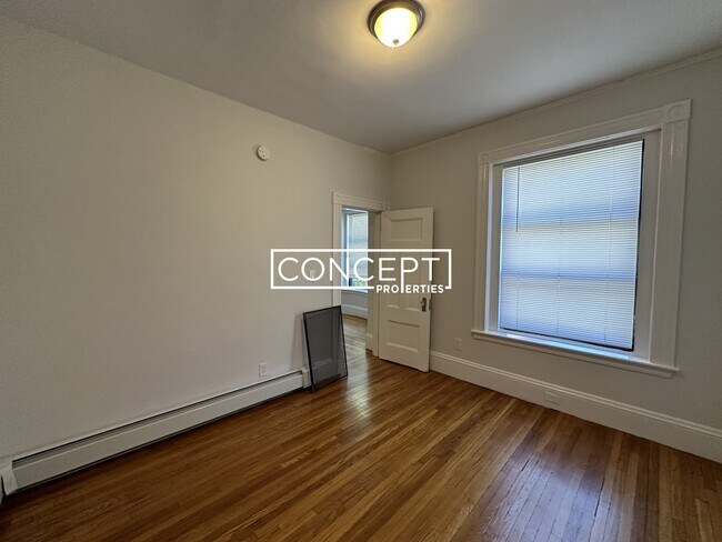 Building Photo - 501 Beacon St