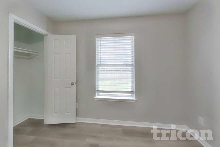 Building Photo - 308 Crooked Pine Court