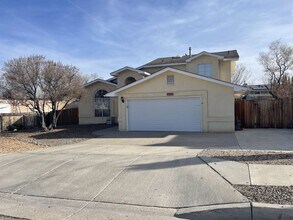 Building Photo - 10538 Olympic St NW