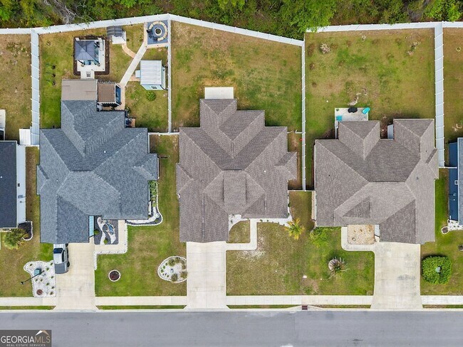 Building Photo - 152 Verano St