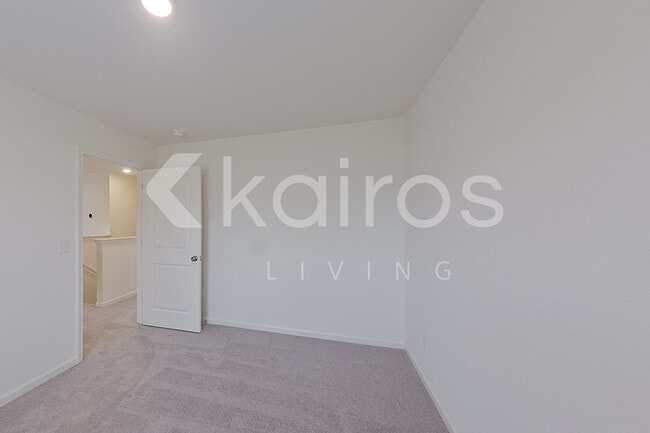 Building Photo - 7016 Moss Creek Way