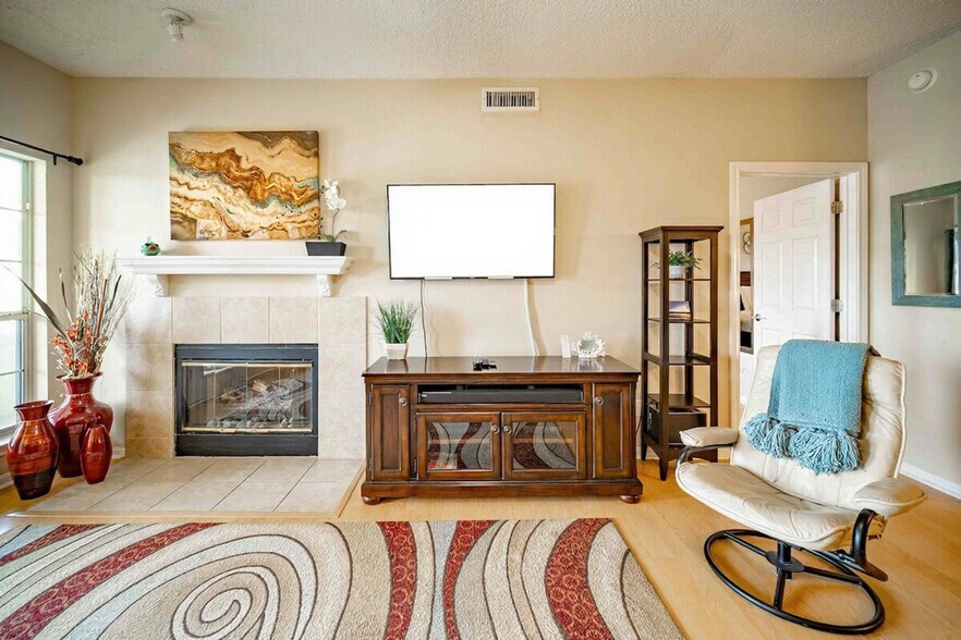 Building Photo - 3408 Parliament Cove