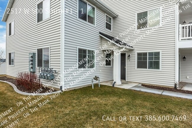 Building Photo - 2517 W 500 S
