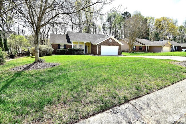 Building Photo - 9530 Errington Ln