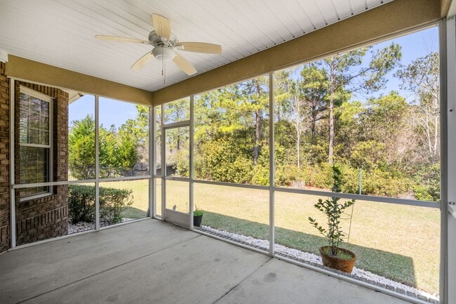 Building Photo - Spacious 4BR/3BA Home in Myrtle Beach – 2,550 Sq Ft & Screened Porch