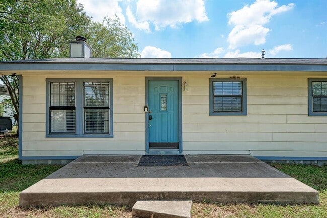 Building Photo - 3919 Caldwell Ln