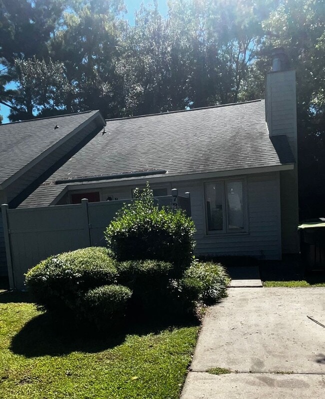 Primary Photo - Two Bedroom One Bath Townhome