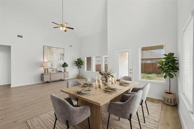 Building Photo - 10132 Tin Star St