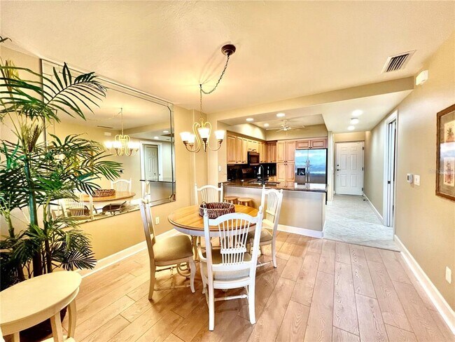 Building Photo - 3191 Matecumbe Key Rd