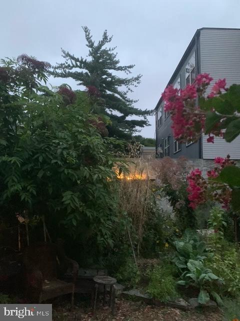 Building Photo - 2038 E Dauphin St