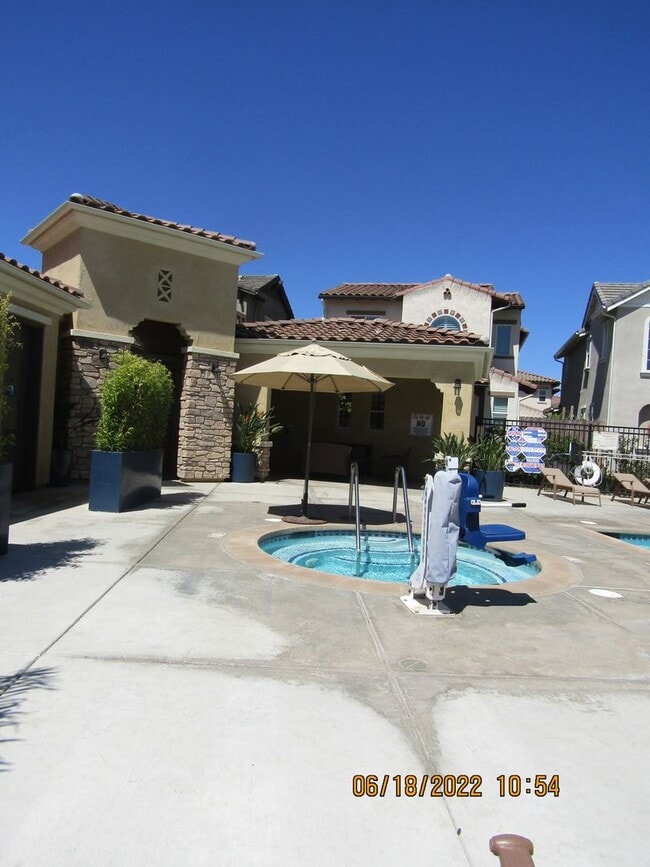 Building Photo - Beautiful Newer Two Story Home in The Gated Community of HG Gardens