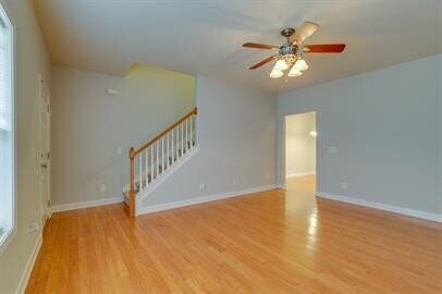 Building Photo - Beautiful 3 bedrooms 2.5 bathrooms in Spri...