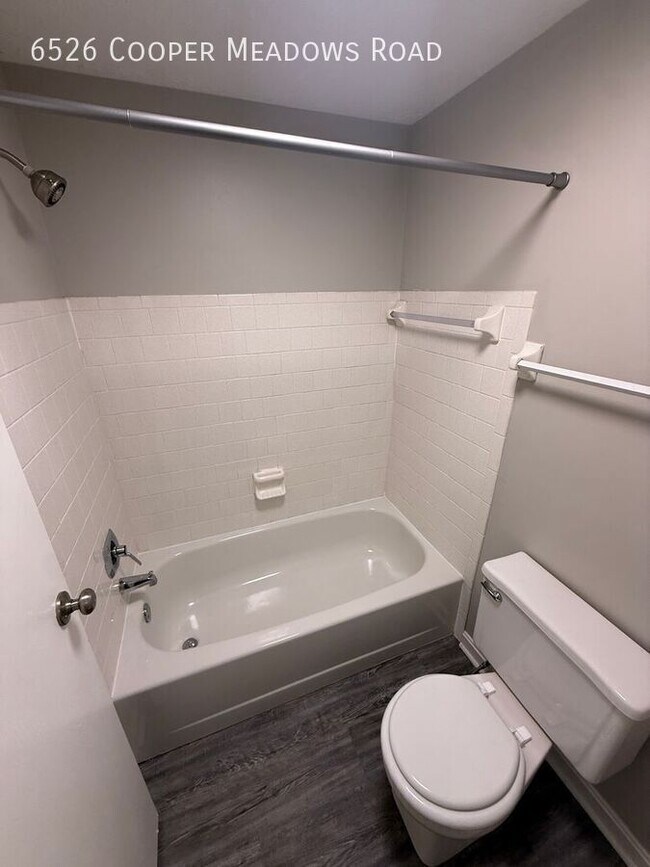 Building Photo - 6526 Cooper Meadows Rd