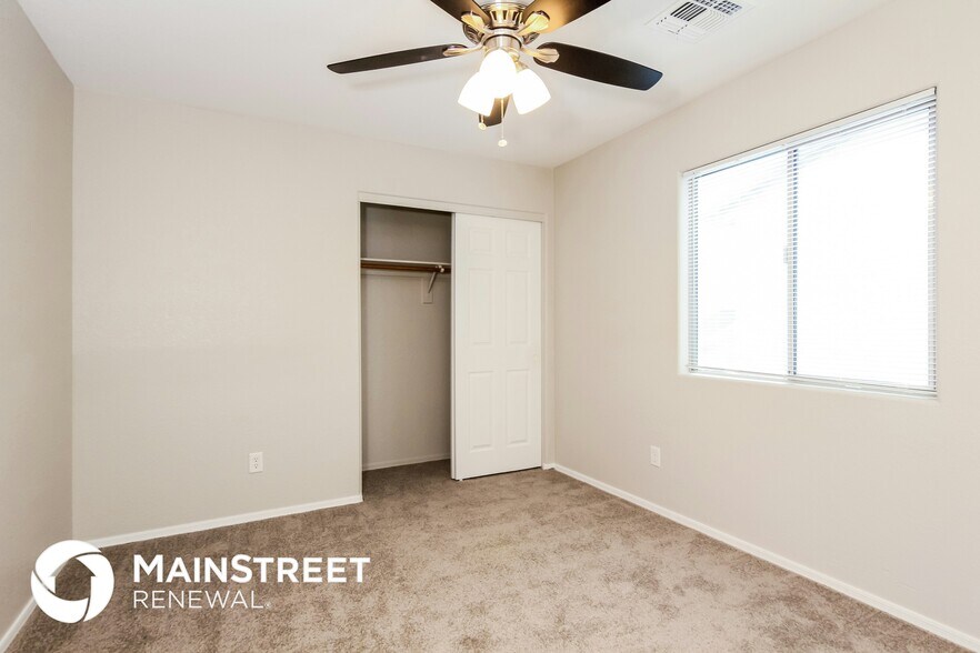 Building Photo - 14651 W Mauna Loa Ln