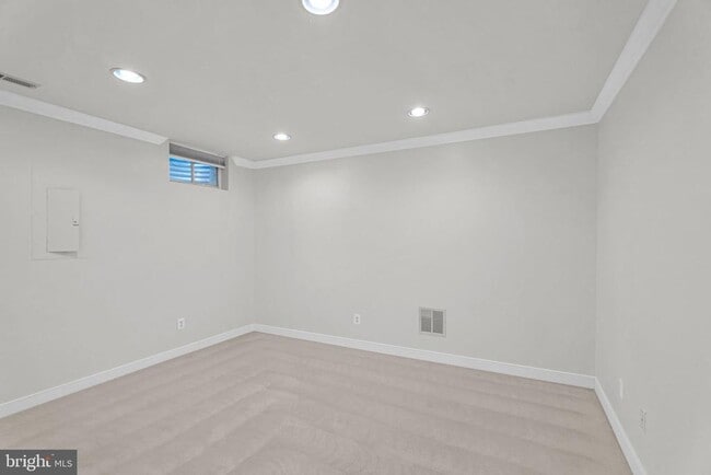 Building Photo - 3820 White Post Ct