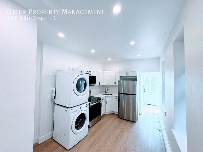 Building Photo - 3050 N 8th St