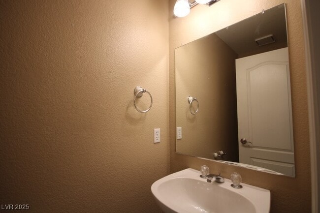 Building Photo - 9616 W Port Orange Ln