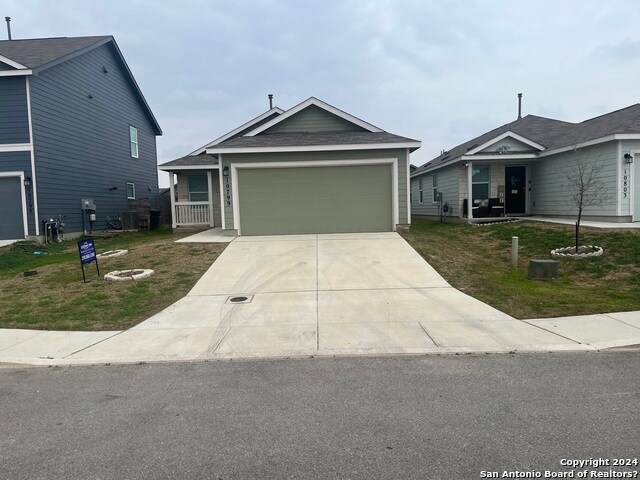 Building Photo - 10799 Giacconi Dr