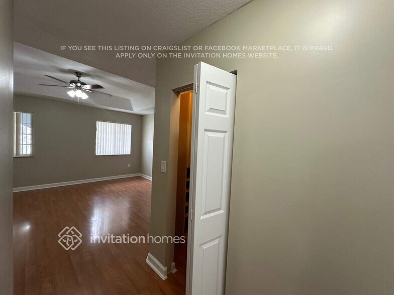 Building Photo - 15510 SW 143rd Terrace