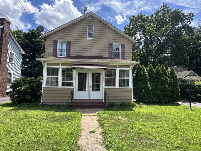 Primary Photo - 103 Silver Ln