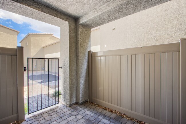 Building Photo - 12803 Cambria Dunes Ct
