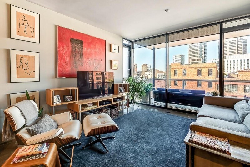 Building Photo - 225 N 4th St