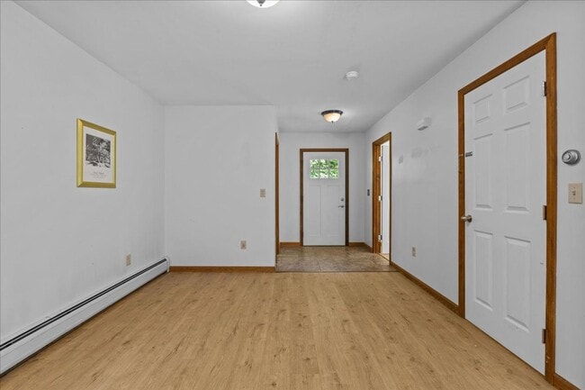 Building Photo - Peaceful 3BD/1.5BA in Sheldon