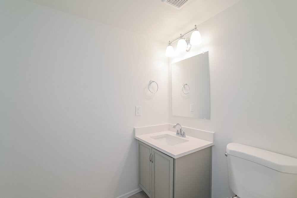 Building Photo - 14994 W Bottle Tree Ave