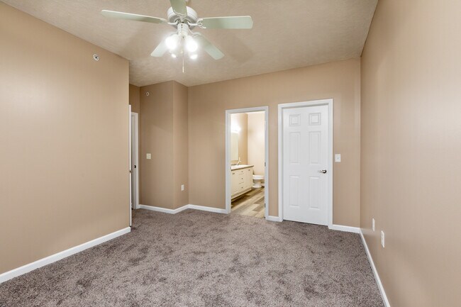 Building Photo - 206 Stockton Ridge