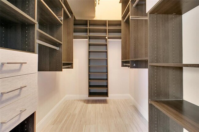 Building Photo - 1227 Salerno Ct