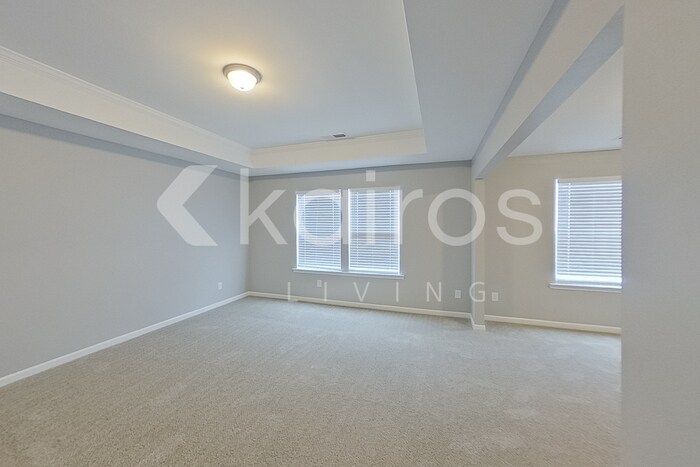 Building Photo - 101 Silver Maple Ln