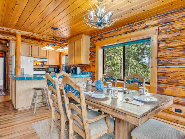 Building Photo - 23672 CA-108