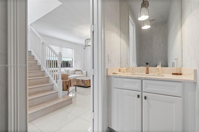 Building Photo - 9974 NW 86th Terrace